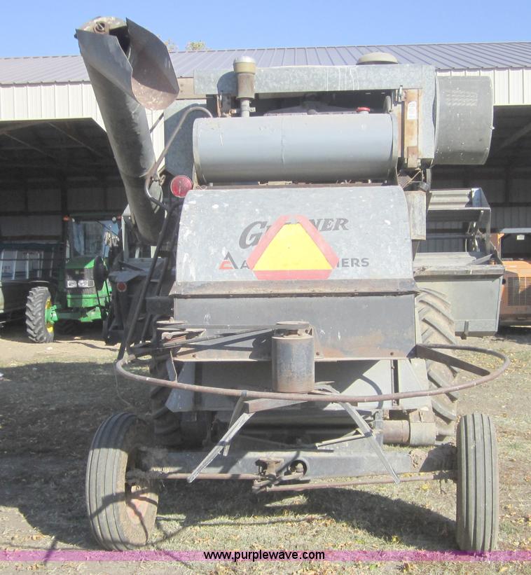image for item C5113 1969 Gleaner A2 combine