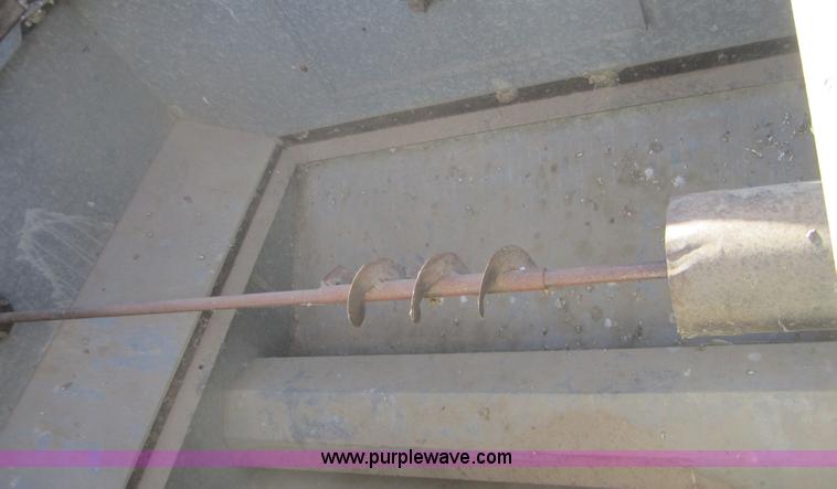 image for item C5113 1969 Gleaner A2 combine