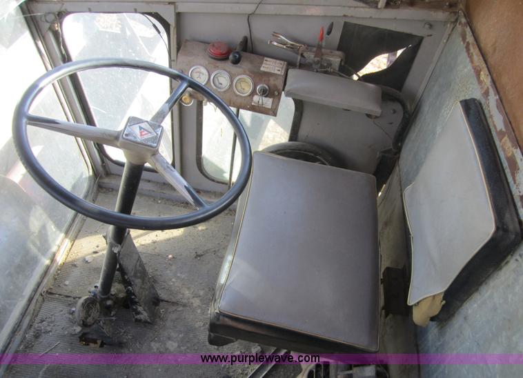 image for item C5113 1969 Gleaner A2 combine