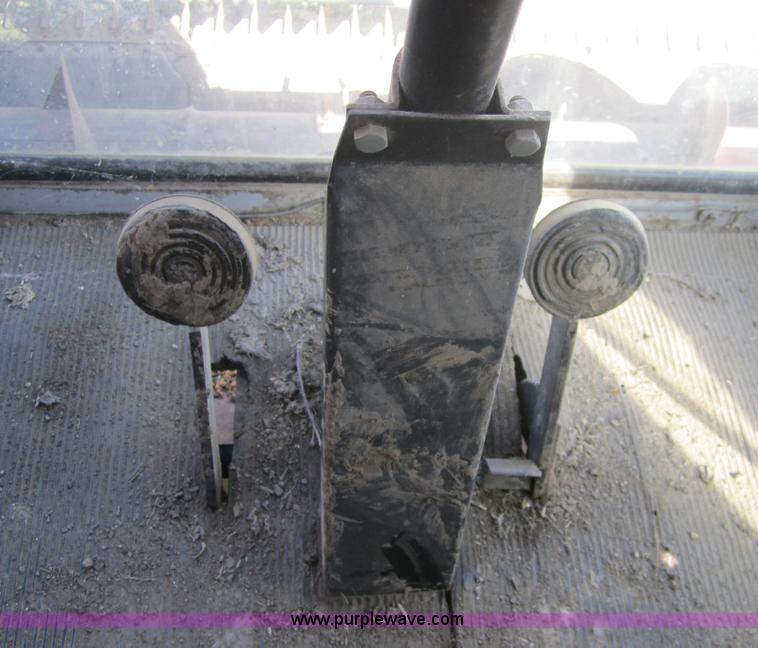 image for item C5113 1969 Gleaner A2 combine