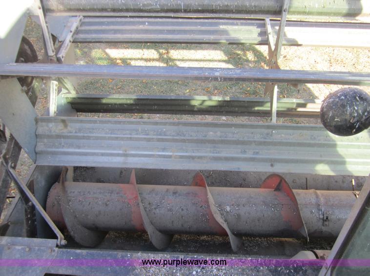 image for item C5113 1969 Gleaner A2 combine