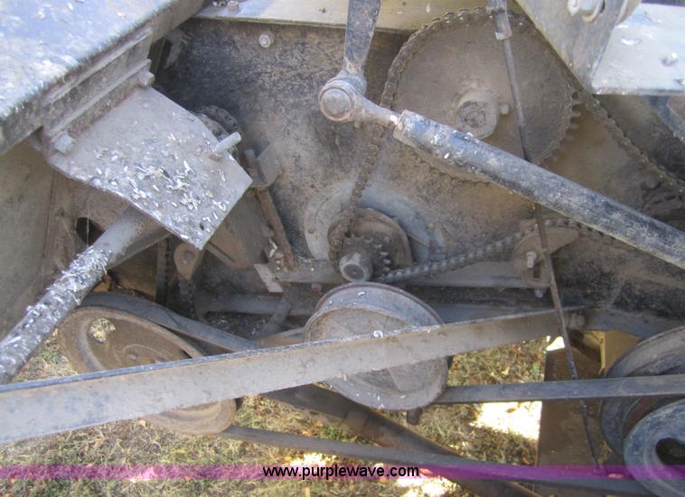 image for item C5113 1969 Gleaner A2 combine