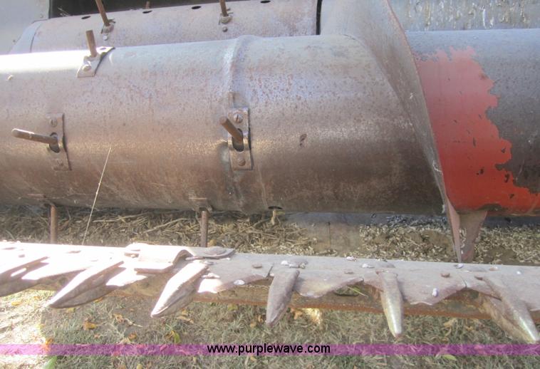 image for item C5113 1969 Gleaner A2 combine