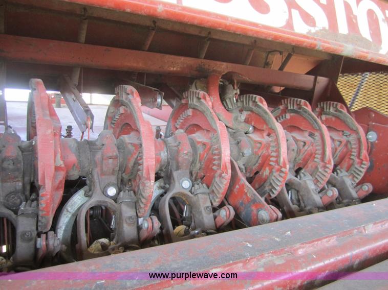 image for item C5116 1982 Hesston 4800 4x4 baler