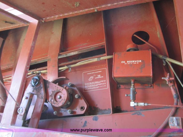 image for item C5116 1982 Hesston 4800 4x4 baler