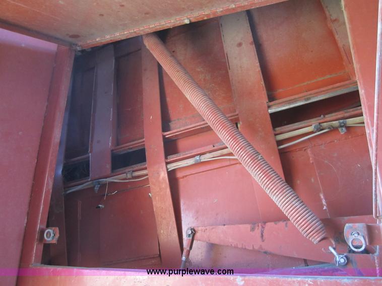 image for item C5116 1982 Hesston 4800 4x4 baler