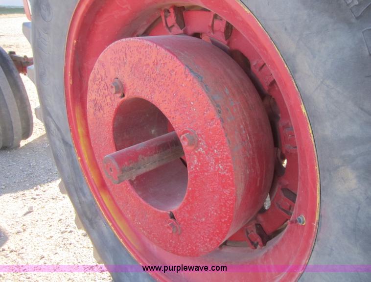 image for item C5117 1972 Farmall 966 tractor