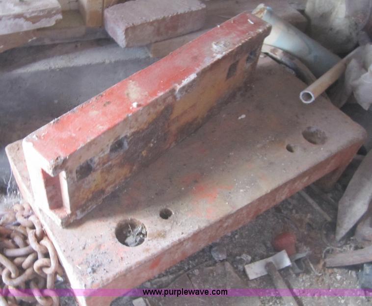 image for item C5118 Allis-Chalmers One-Ninety XT tractor