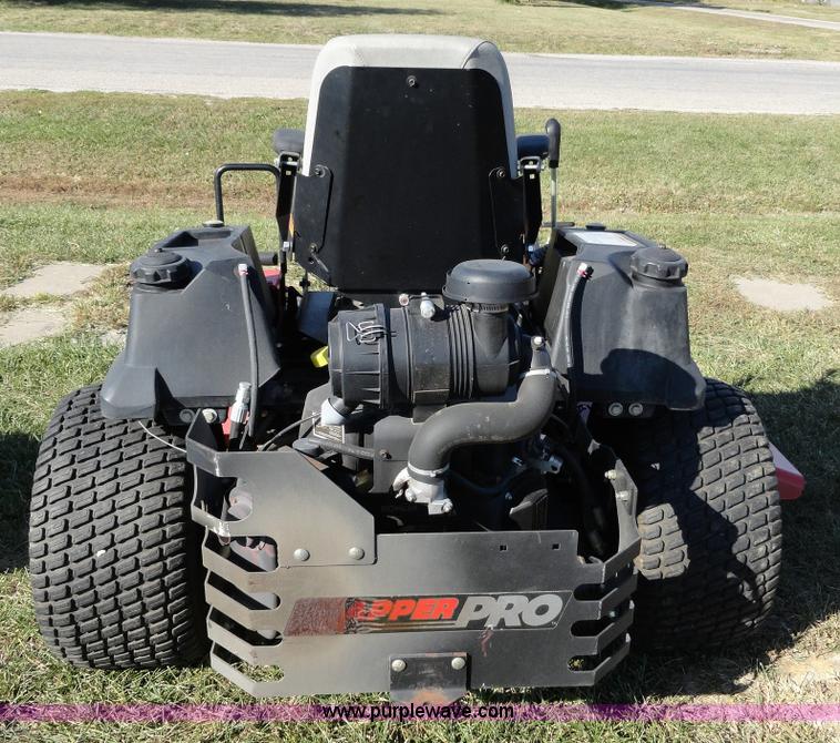 image for item F9420 Snapper Pro ZTR mower