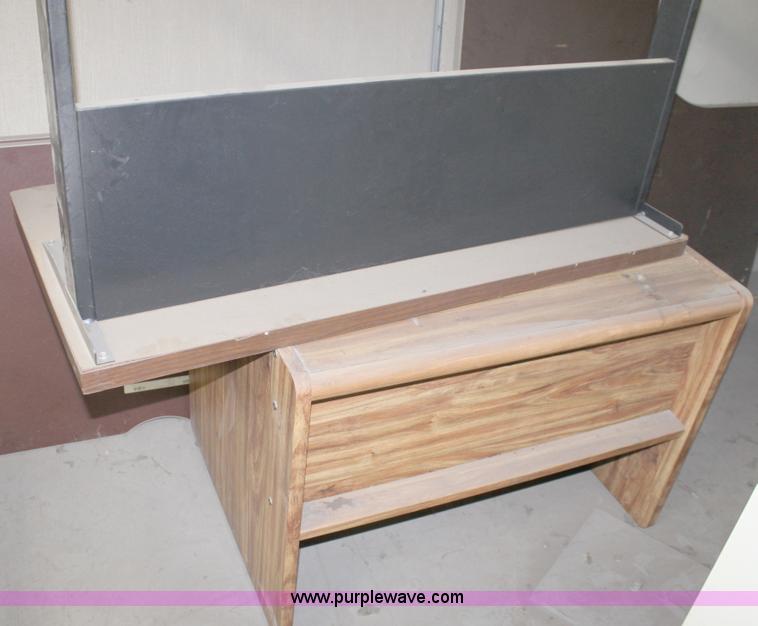 image for item F9928 Assorted office furniture