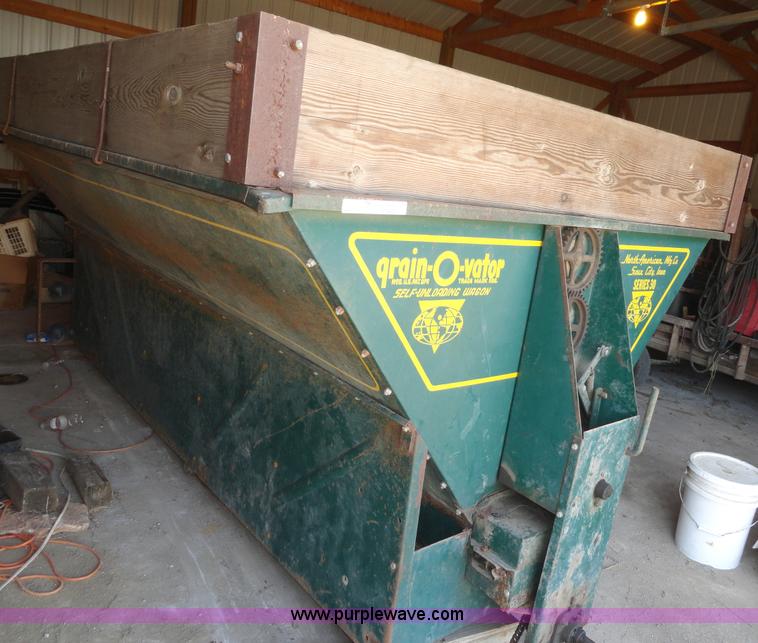 image for item H9003 North American Grain-O-Vator self unloading wagon