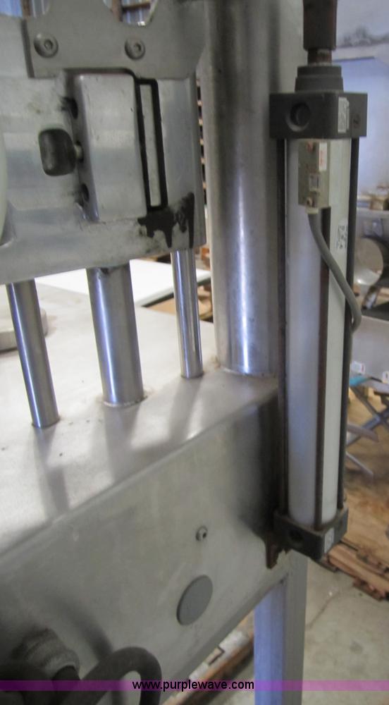 image for item 3863 Spirocut T-2000 spiral meat slicer