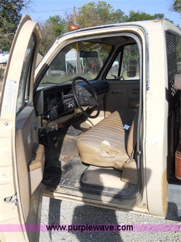 image for item A1552 1984 Chevrolet C30 pickup truck