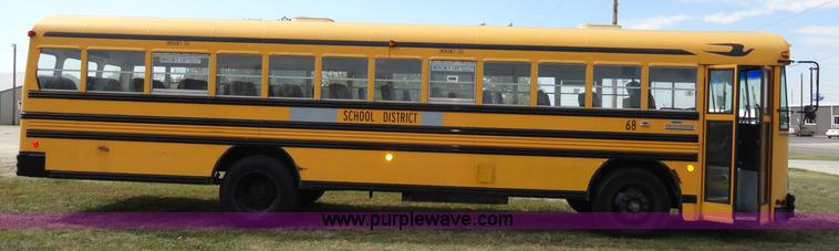 image for item A3174 1993 Blue Bird TC2000 school bus