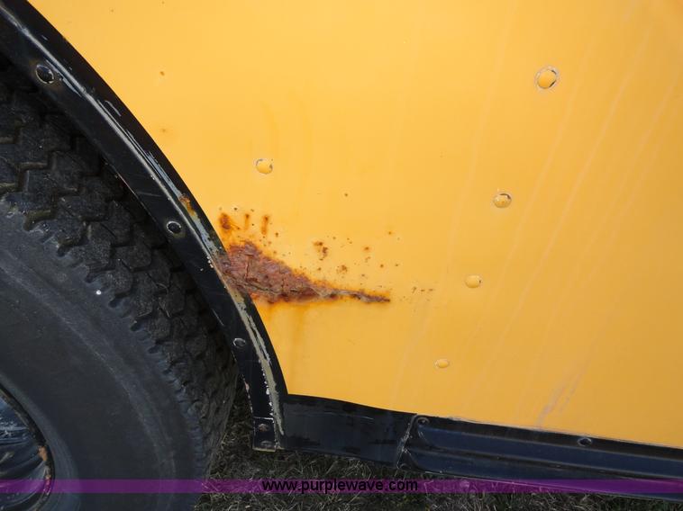 image for item A3174 1993 Blue Bird TC2000 school bus