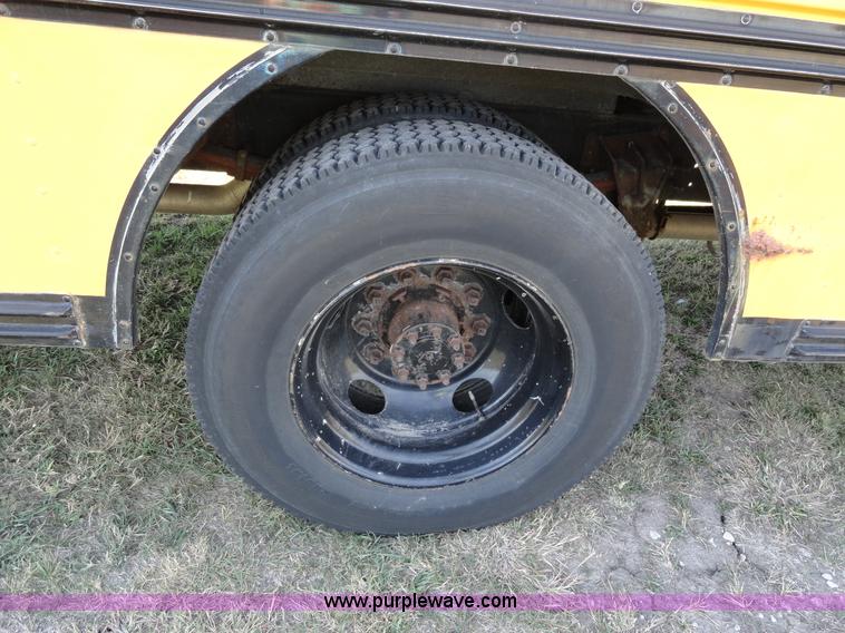 image for item A3174 1993 Blue Bird TC2000 school bus