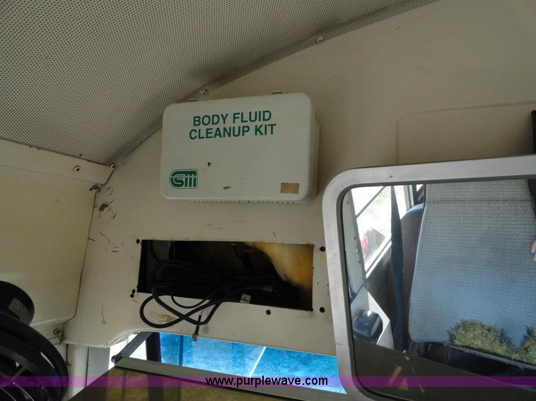 image for item A3174 1993 Blue Bird TC2000 school bus