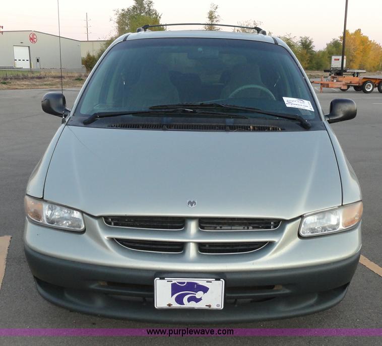 image for item A3302 1999 Dodge Caravan mini van