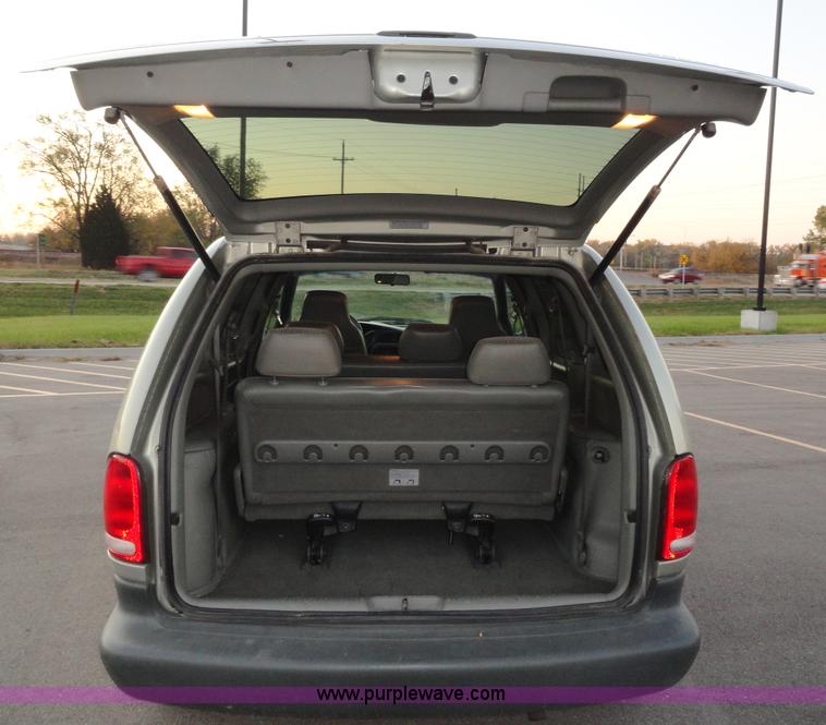 image for item A3302 1999 Dodge Caravan mini van