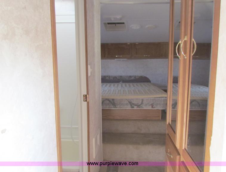 image for item A3514 2001 Keystone Cougar 28' fifth wheel camper