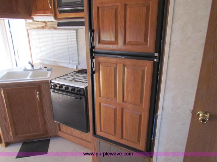 image for item A3514 2001 Keystone Cougar 28' fifth wheel camper