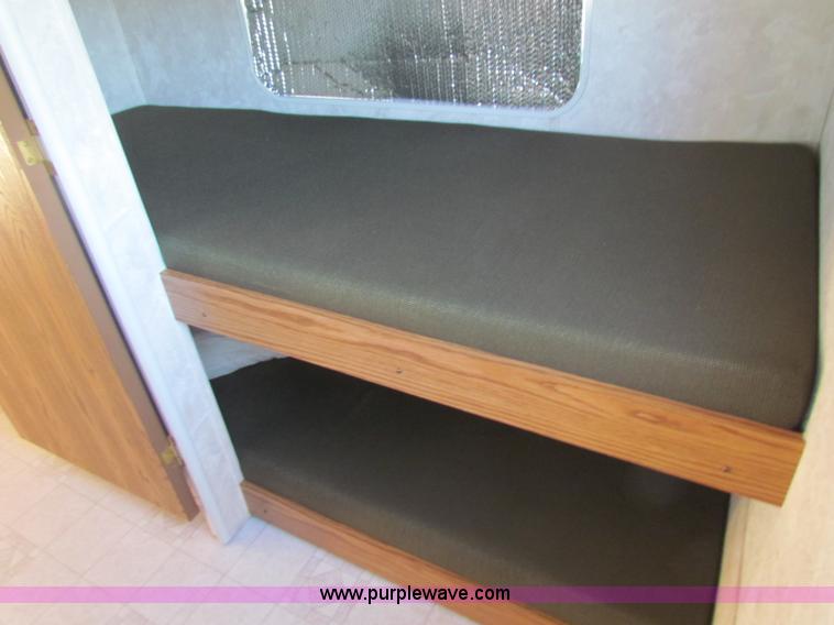 image for item A3514 2001 Keystone Cougar 28' fifth wheel camper