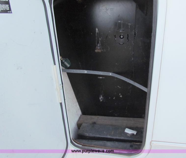 image for item A3514 2001 Keystone Cougar 28' fifth wheel camper