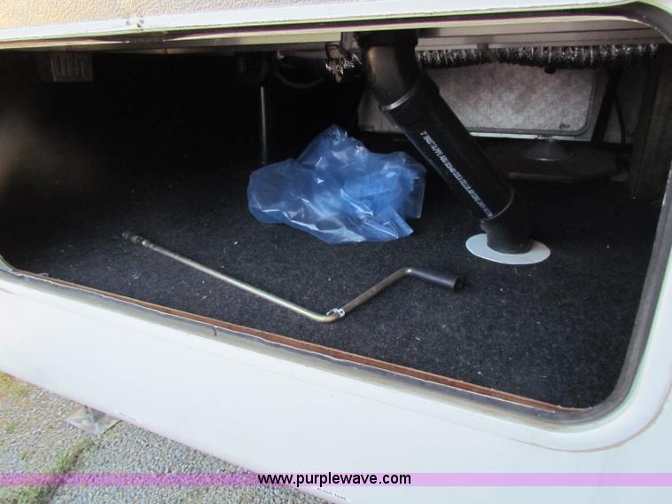 image for item A3514 2001 Keystone Cougar 28' fifth wheel camper