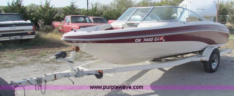 image for item A3523 1999 Tahoe Q5 18' boat
