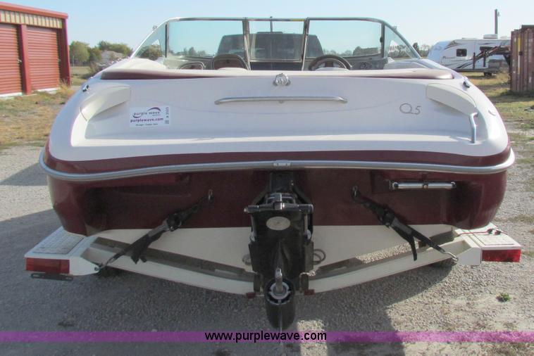 image for item A3523 1999 Tahoe Q5 18' boat