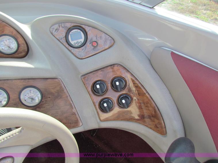 image for item A3523 1999 Tahoe Q5 18' boat