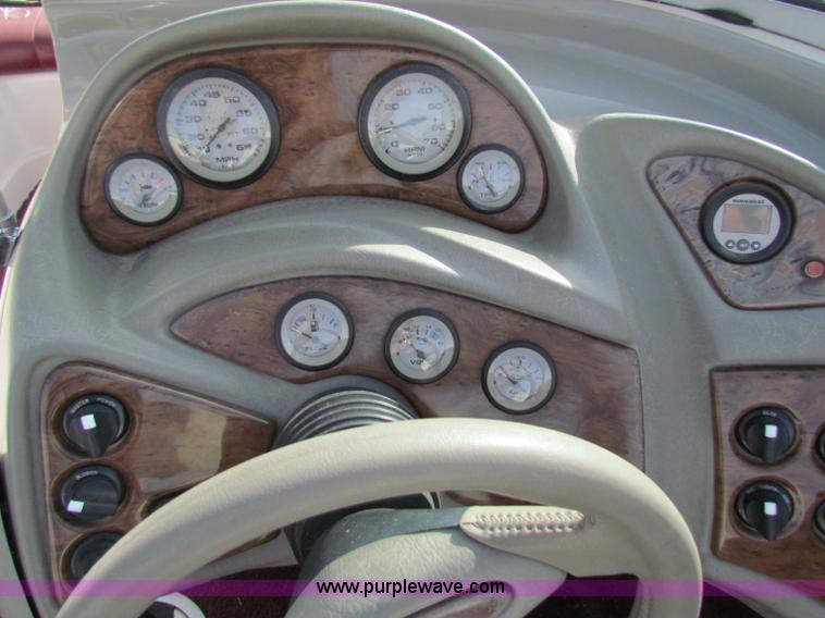 image for item A3523 1999 Tahoe Q5 18' boat