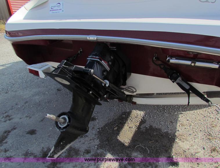 image for item A3523 1999 Tahoe Q5 18' boat