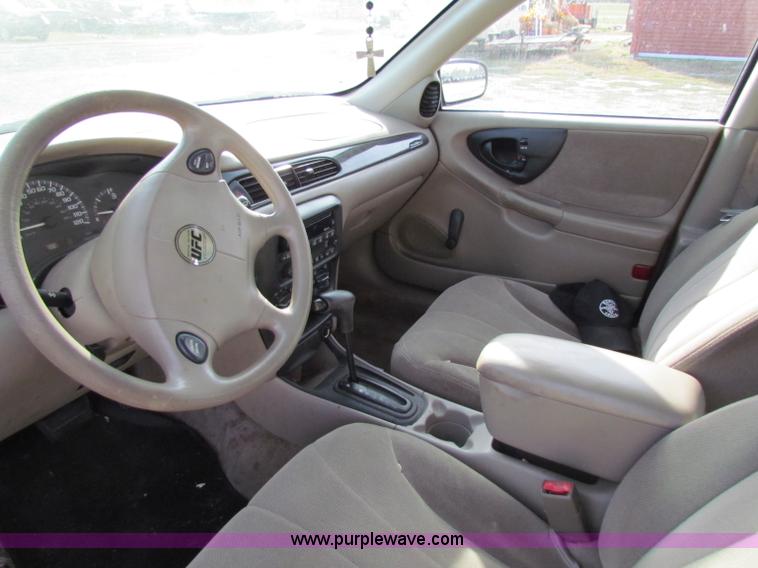 image for item A3524 2002 Chevrolet Malibu