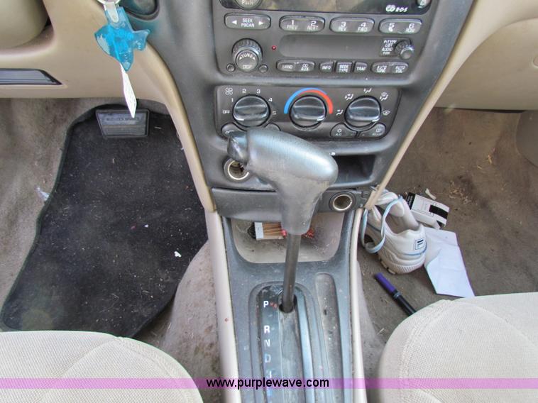 image for item A3524 2002 Chevrolet Malibu