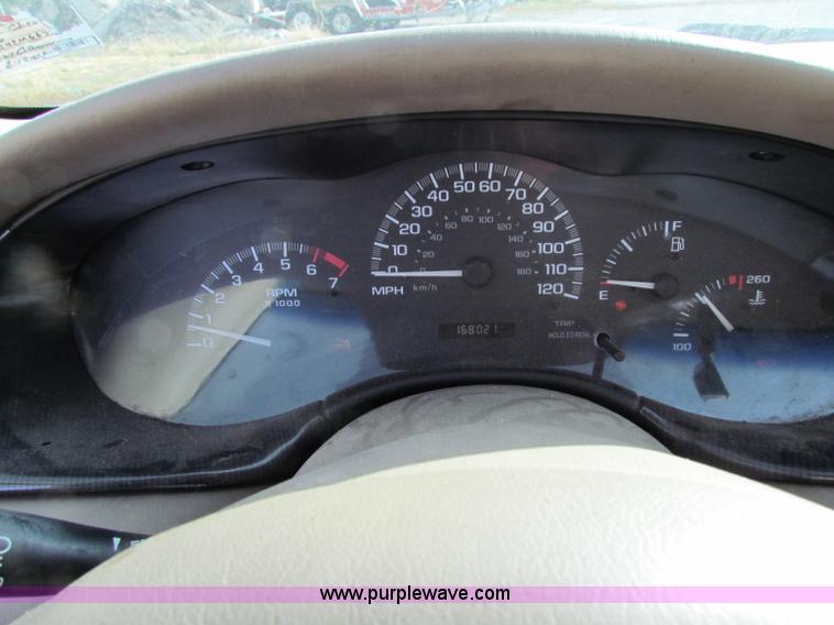 image for item A3524 2002 Chevrolet Malibu