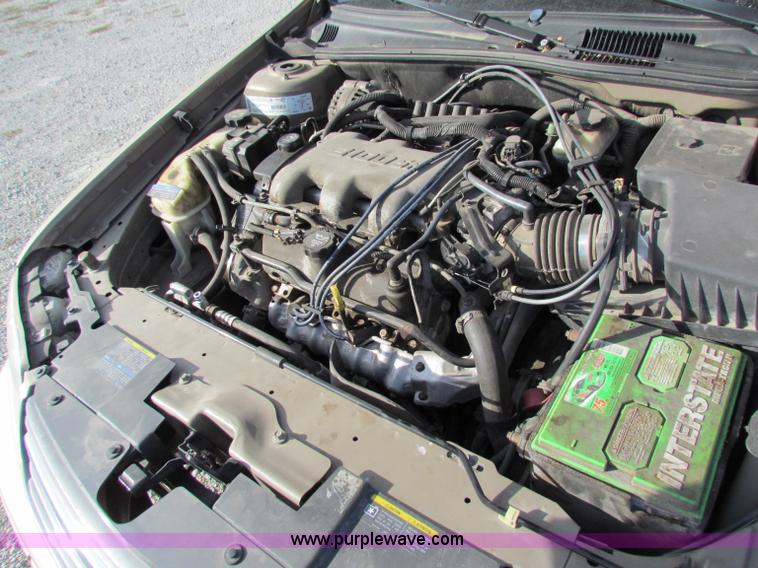 image for item A3524 2002 Chevrolet Malibu