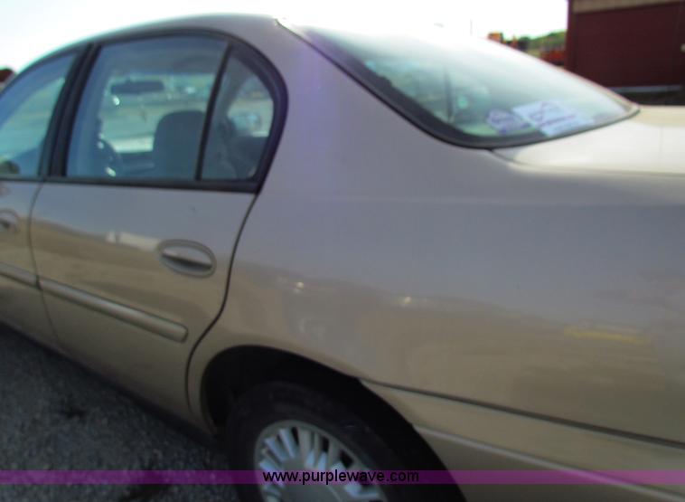 image for item A3524 2002 Chevrolet Malibu