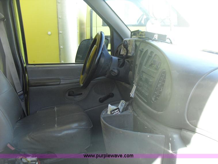 image for item A8014 1997 Ford E350 box truck