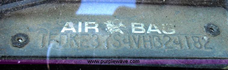 image for item A8014 1997 Ford E350 box truck