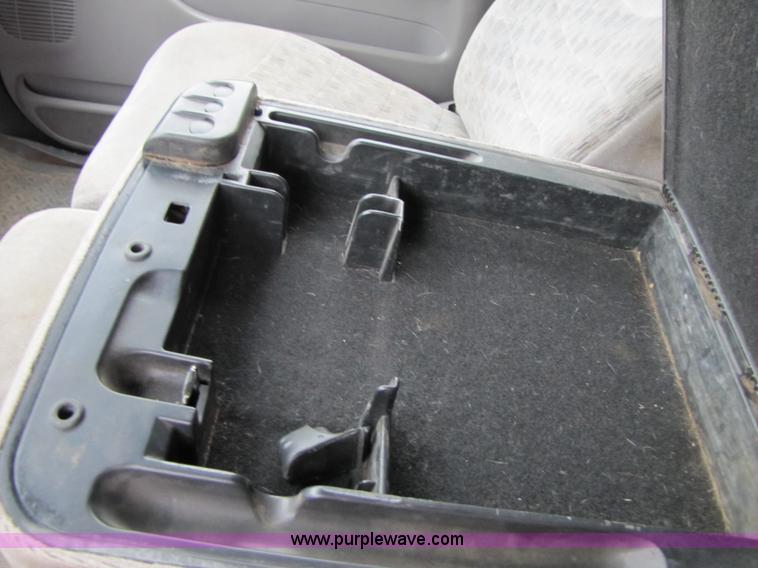 image for item B2008 1999 Ford F250 Super Duty super cab pickup truck