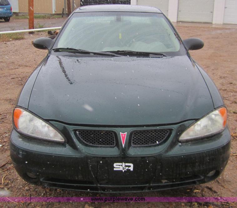 image for item B5545 2003 Pontiac Grand Am SE