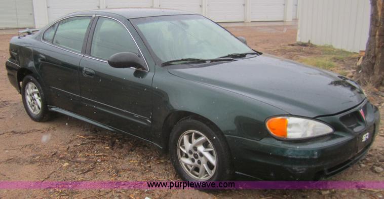 image for item B5545 2003 Pontiac Grand Am SE