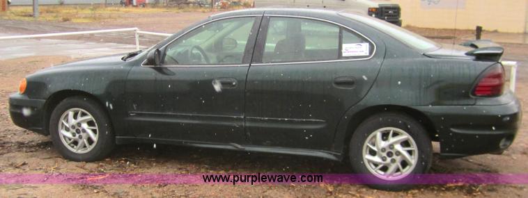 image for item B5545 2003 Pontiac Grand Am SE
