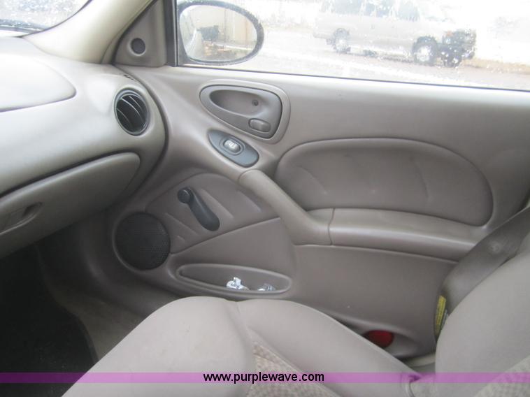 image for item B5545 2003 Pontiac Grand Am SE