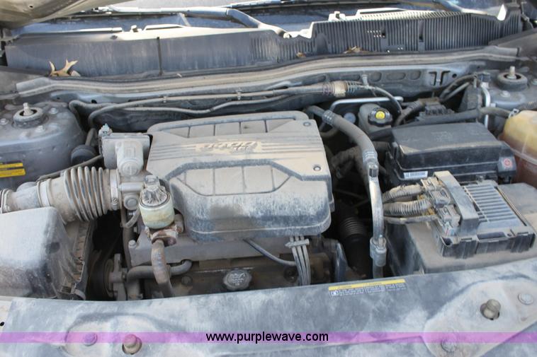 image for item B8618 2006 Pontiac Torrent SUV