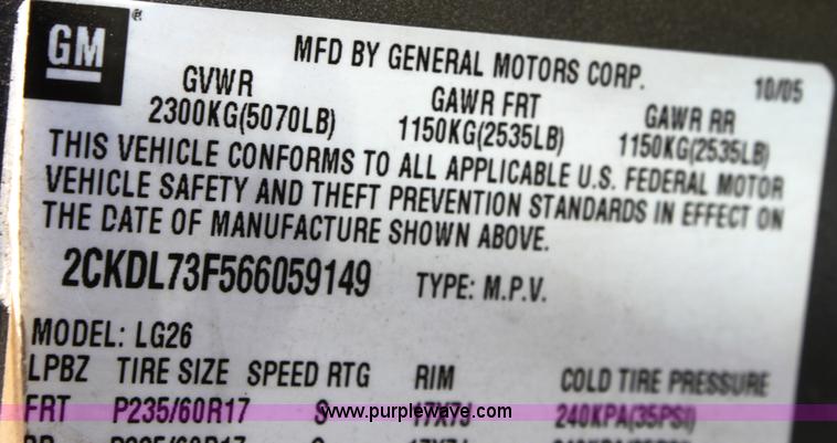 image for item B8618 2006 Pontiac Torrent SUV