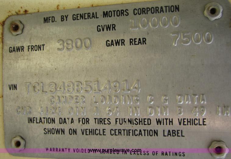 image for item C5061 1978 GMC 35 camper special