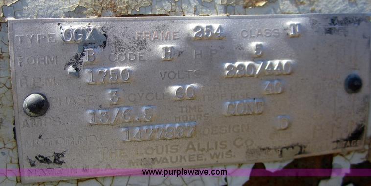 image for item C5127 Dresser air compressor