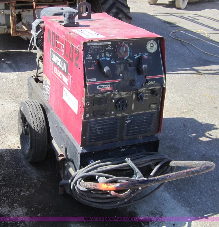 image for item C5137 Lincoln Electric welder/generator